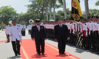 Chủ tịch nước Trương Tấn Sang hội đàm với Quốc vương Brunei
