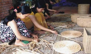Đào tạo nghề, giải quyết việc làm cho con liệt sĩ