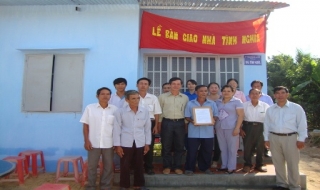 Tân Châu: Trao nhà tình nghĩa cho gia đình chính sách
