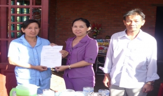 Tặng nhà cho người nghèo ở Thị xã và huyện Dương Minh Châu