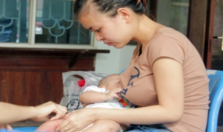 Lao động nữ nghỉ sinh 6 tháng từ tháng 1.2013