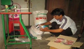 Sản xuất hàng giả bị phạt đến 100 triệu đồng