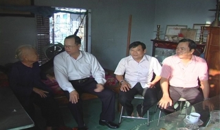 Lãnh đạo tỉnh: Thăm, tặng quà tết các gia đình chính sách huyện Dương Minh Châu