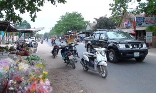 Tân Châu: Đìu hiu chợ xã, nhộn nhịp lề đường
