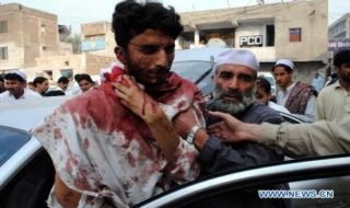 Pakistan: Đánh bom kép tại đền thờ Hồi giáo, hàng chục người thương vong