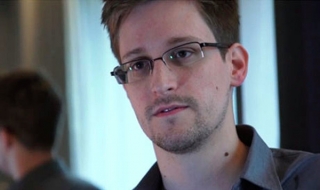 Ecuador xem xét đề nghị tị nạn của Snowden