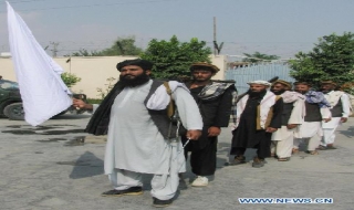 17 tay súng Taliban đầu hàng chính phủ