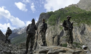 Binh lính Ấn Độ sát hại dân thường Pakistan