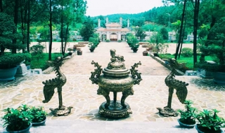 Trung tâm văn hoá Huyền Trân - chốn Thiên thai giữa cõi trần