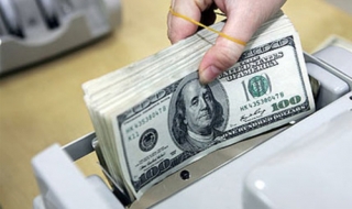 Không đánh thuế thu nhập với ngoại tệ do Việt kiều chuyển về