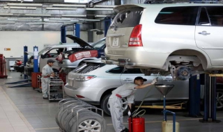 Toyota Việt Nam triệu hồi thêm 265 xe Hilux về lỗi túi khí