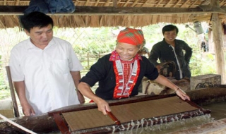 Độc đáo làng nghề giấy bản Thanh Sơn