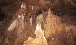 Hang động Na Côm - Thắng cảnh đẹp của Điện Biên