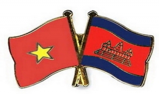 Đoàn cấp cao Quân đội Việt Nam thăm làm việc tại Campuchia