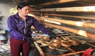 Độc đáo làng chế biến cá “ông trời”