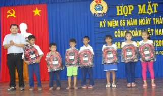 Tân Châu: Họp mặt kỷ niệm ngày thành lập Công đoàn Việt Nam