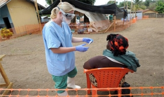 Ngăn ngừa khả năng virus Ebola lây lan sang Việt Nam