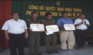 CA Trảng Bàng: Khen thưởng đột xuất quần chúng truy bắt tội phạm