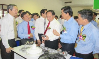 Khai mạc triển lãm quốc tế về công nghiệp hỗ trợ Việt Nam - VSI Expo 2014