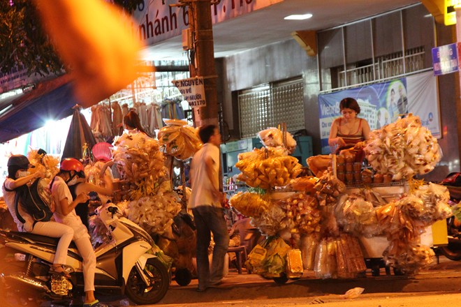 Chợ bánh tráng Tây Ninh giữa lòng Sài Gòn