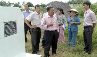 HĐND huyện Hòa Thành: Khảo sát việc giải tỏa các khu nghĩa địa ở Hiệp Long và Bến Kéo