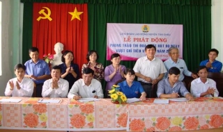 LĐLĐ Tân Châu phát động phong trào thi đua nước rút 90 ngày