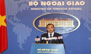 Việt Nam kiên quyết phản đối Trung Quốc xây dựng đường băng trên đảo Phú Lâm