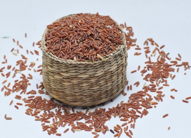Gạo rang là bài thuốc hiệu quả cho trẻ bị tiêu chảy