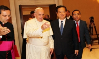 Thủ tướng Nguyễn Tấn Dũng thăm Toà thánh Vatican, hội kiến Giáo hoàng Francis