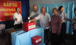 Tân Châu tiến hành bỏ phiếu bầu cử trưởng ấp/khu phố