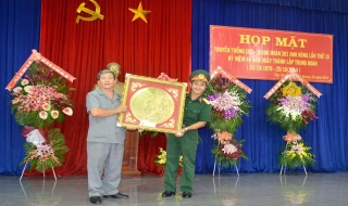 Họp mặt CCB Trung đoàn 201