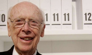 Lần đầu đấu giá huy chương Nobel của nhà khoa học còn sống