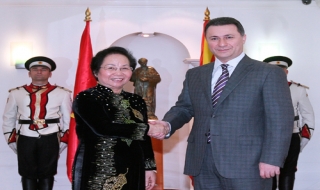 Phó Chủ tịch nước Nguyễn Thị Doan hội kiến Thủ tướng Macedonia