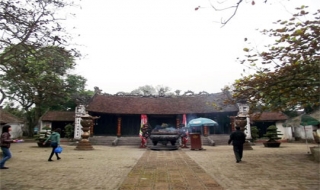 Viếng đền Trần