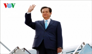Thủ tướng Nguyễn Tấn Dũng bắt đầu thăm và làm việc tại Hàn Quốc
