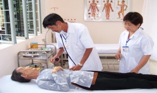 Tạo điều kiện cho người dân chuyển tuyến khám, chữa bệnh