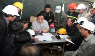 Phó Thủ tướng trực tiếp chỉ huy cứu nạn sập hầm thủy điện