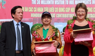 Di sản Huế đón du khách thứ 30 triệu