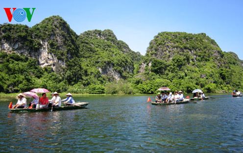 trangan-EMGU.jpg trangan-EMGU.jpg