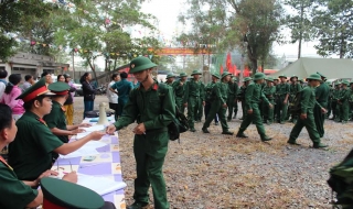 Bộ CHQS: Tổ chức hiệp đồng giữa đơn vị giao nhận quân năm 2015