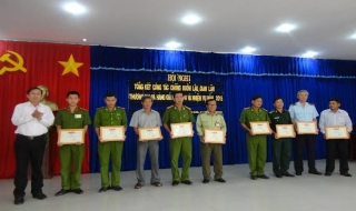 Bến Cầu: Bắt giữ hàng hoá buôn lậu, gian lận thương mại trị giá trên 4,4 tỷ đồng