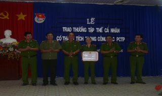Bộ Công an tặng bằng khen cho tập thể và cá nhân trong đợt cao điểm tấn công, trấn áp tội phạm trộm cắp tài sản