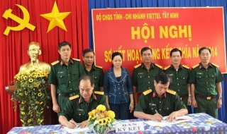 Bộ CHQS-Chi nhánh Viettel Tây Ninh ký kết phối hợp hoạt động năm 2015