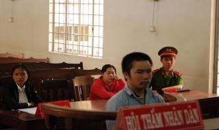 Chỉ vì “yêu trẻ”, lãnh án 13 năm tù