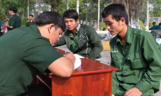 Đón quân nhân xuất ngũ trở về địa phương