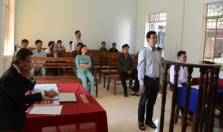 Toà trả hồ sơ để điều tra lại