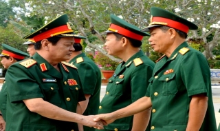 Thứ trưởng Bộ Quốc phòng thăm và chúc Tết lực lượng vũ trang Tây Ninh