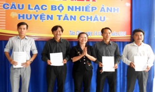 Ra mắt CLB Nhiếp ảnh Tân Châu