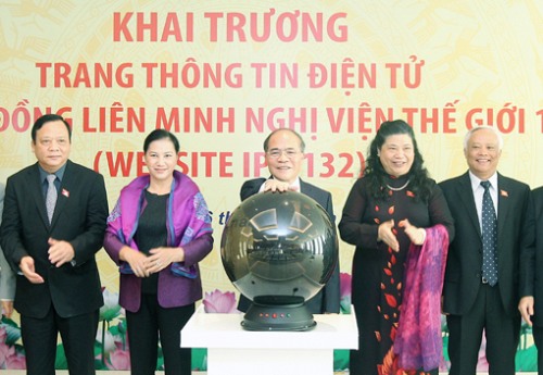 khai-truong-1-2.jpg