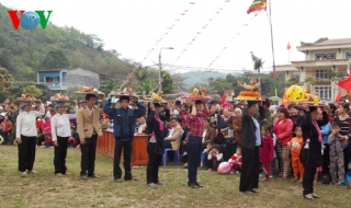 Đầu xuân vui hội xuống đồng của người Giáy ở Lào Cai